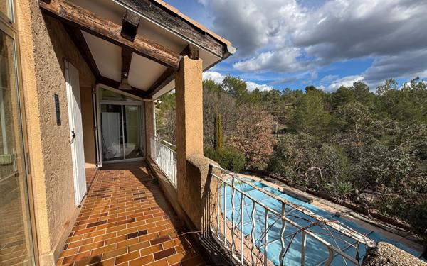 Maison à vendre    4 pièces •  Esparron-de-Verdon