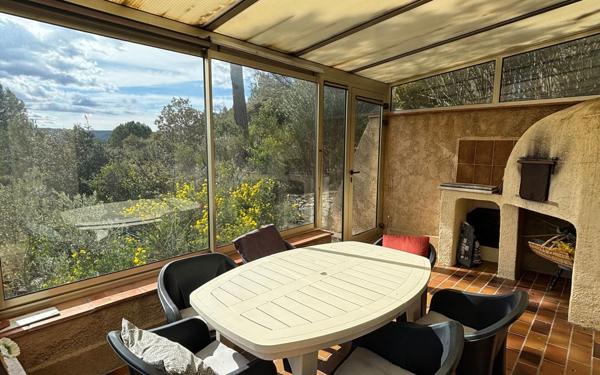 Maison à vendre    4 pièces •  Esparron-de-Verdon