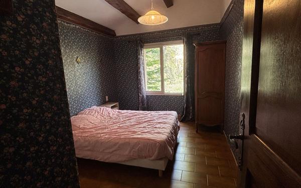 Maison à vendre    4 pièces •  Esparron-de-Verdon