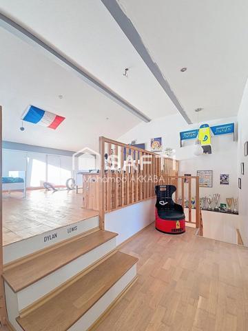 Maison semi mitoyenne 6 pièces 138m2