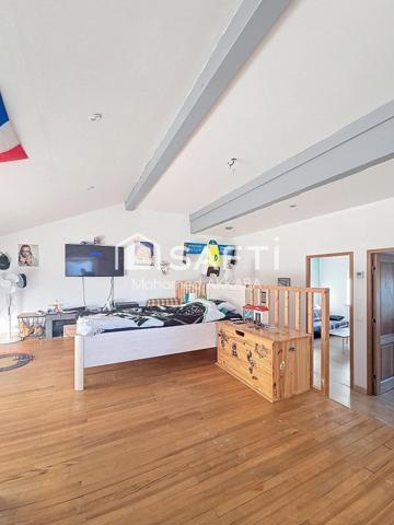 Maison semi mitoyenne 6 pièces 138m2