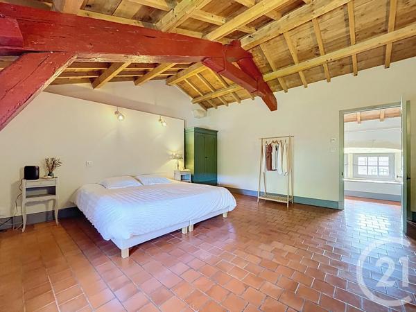 Appartement F4 à vendre  4 pièces - 120 m 2   LAUDUN L ARDOISE  - 30