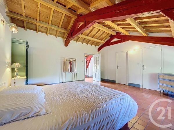 Appartement F4 à vendre  4 pièces - 120 m 2   LAUDUN L ARDOISE  - 30