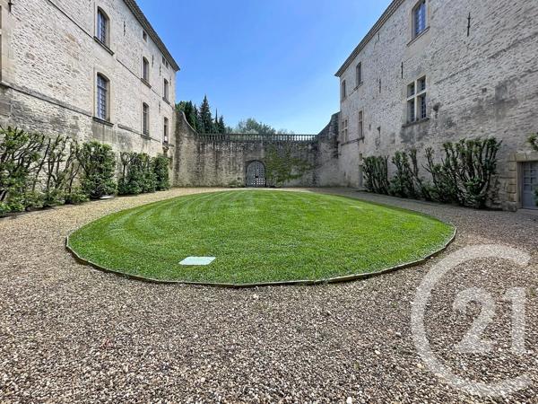 Appartement F4 à vendre  4 pièces - 120 m 2   LAUDUN L ARDOISE  - 30
