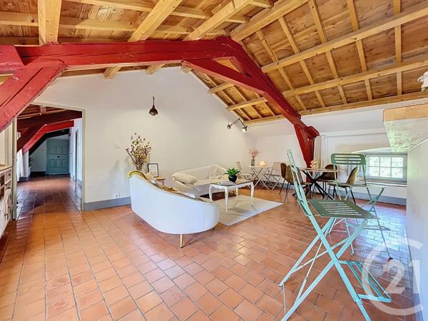 Appartement F4 à vendre  4 pièces - 120 m 2   LAUDUN L ARDOISE  - 30