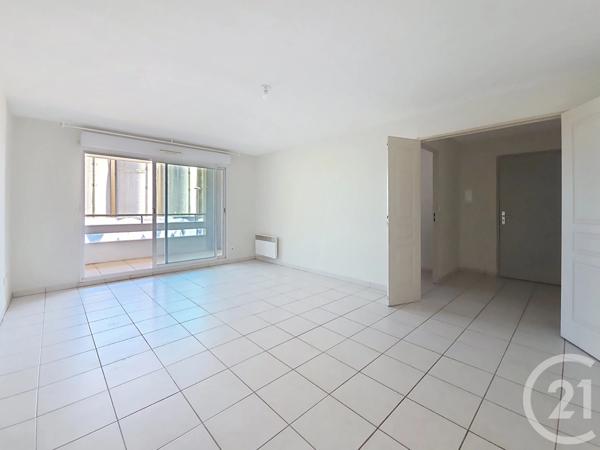 Appartement F3 à vendre  3 pièces - 64,50 m 2   SETE  - 34