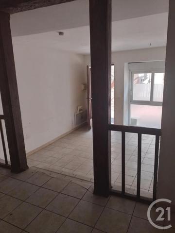 Appartement F4 à vendre  4 pièces - 79,16 m 2   AMELIE LES BAINS PALALDA  - 66