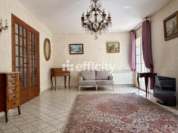 Maison
         7 pièces
        - 145 m² 383 250 € *