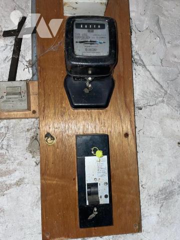 A VENDRE BATIMENT EN PIERRE A SERVERETTE