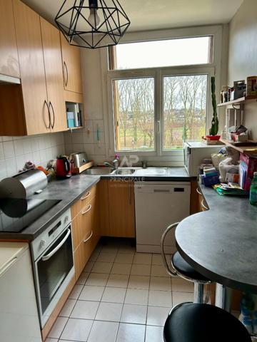 Appartement 4 pièce(s) - Chateau - seine hippodrome 337 000 € **  - Référence  4744