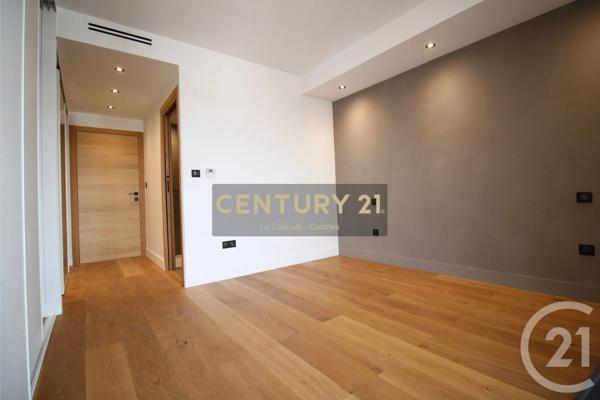 Appartement T4 à vendre  4 pièces - 130,96 m 2   MAUGUIO CARNON  - 34