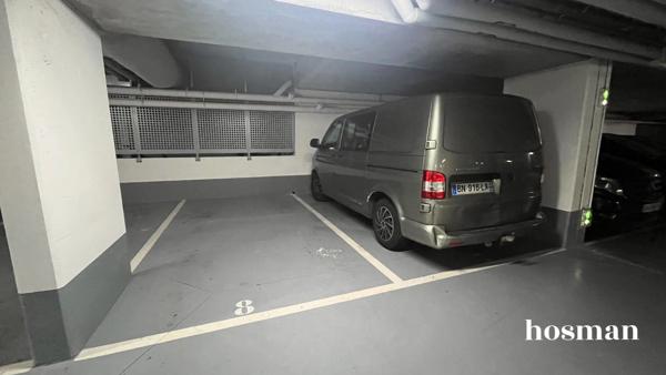 Emplacement de parking récent et sécurisé de 13 m² - Rue Petit, Paris 19e