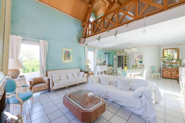 Maison à vendre |  Cormeilles-en-Parisis |  6 pièces | 170,5 m²
