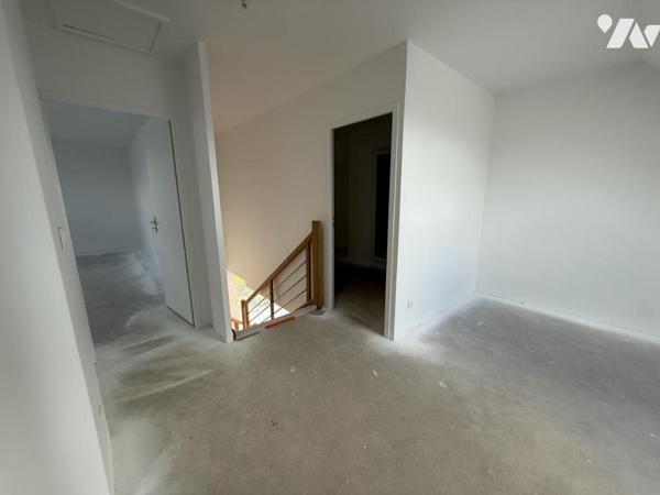 45200 AMILLY VILLA NEUVE 129M²