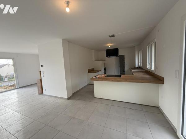 45200 AMILLY VILLA NEUVE 129M²