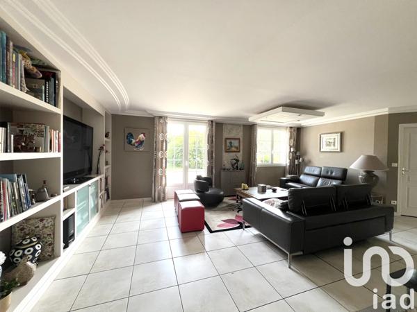 Maison à vendre 7 pièces 209 m² Bonchamp-lès-Laval