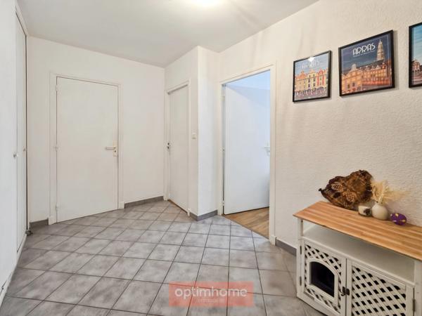 SPECIAL INVESTISSEUR APPART T4 + PARKING HYPER CENTRE - VENDU LOUE