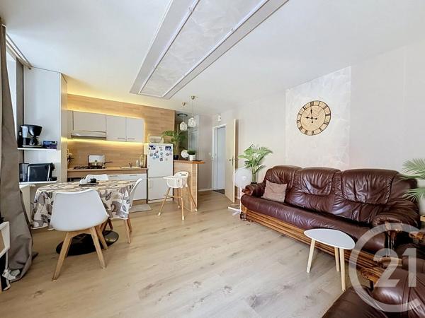 Maison à vendre  6 pièces - 96 m 2   ST POURCAIN SUR SIOULE  - 03