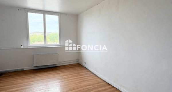 À vendre Appartement 2 pièces 55 m² - Charleville-mézières 08000