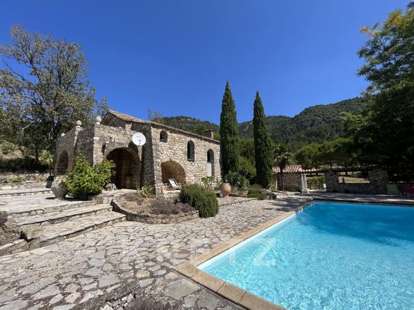 Bergerie rénovée avec vue spectaculaire