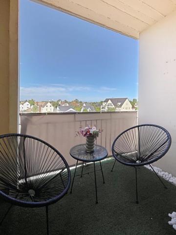 Prêt à poser vos valises ? Appartement 3 pièces refait à neuf proche toutes commodités