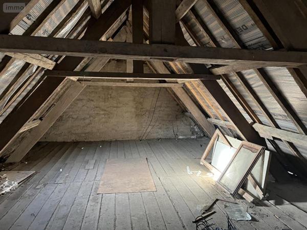 Immeuble à vendre à Lannion dans les Côtes-d'Armor (22300), ref : 22064-1294