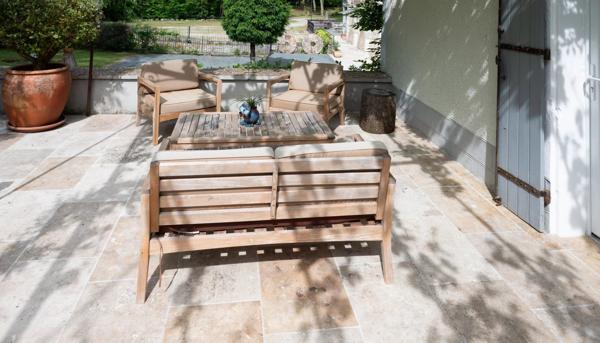 Très  belle bâtisse