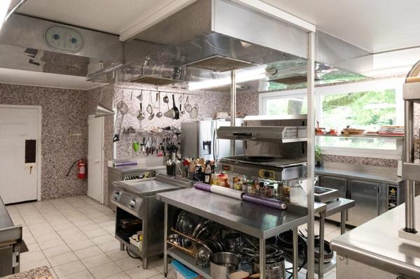 Très  belle bâtisse