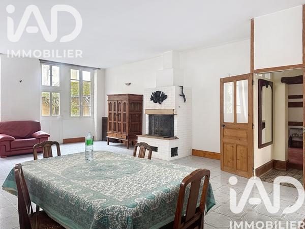Maison à vendre 12 pièces 304 m² Château-Renard
