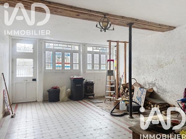 Maison à vendre 12 pièces 304 m² Château-Renard