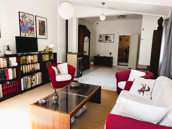 Grand Pavillon familial de 180 m² au calme - Vieux Saint-Maur 6 pièce(s) 5388 €/m²