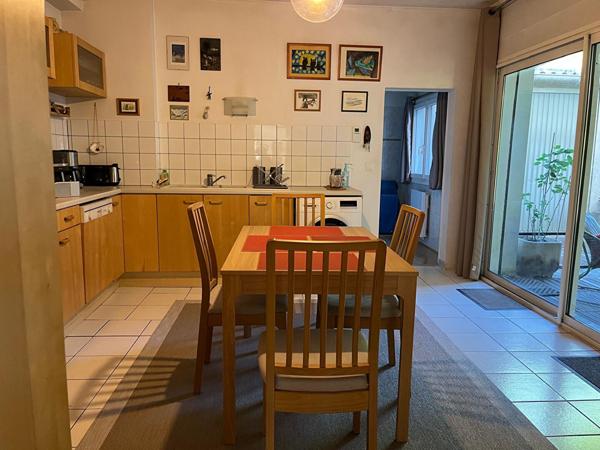 Grand Pavillon familial de 180 m² au calme - Vieux Saint-Maur 6 pièce(s) 5388 €/m²