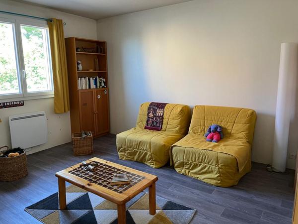 Grand Pavillon familial de 180 m² au calme - Vieux Saint-Maur 6 pièce(s) 5388 €/m²