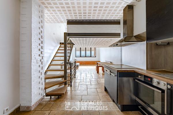 Loft en triplex au cachet industriel au coeur de Montrouge