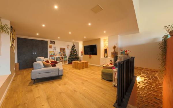 Maison à vendre    5 pièces • 156 m2 Latour-Bas-Elne