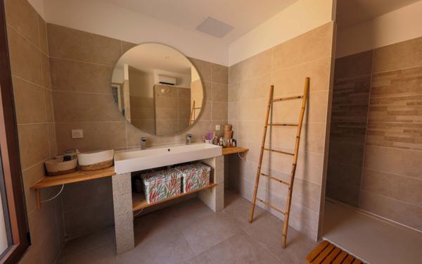 Maison à vendre    5 pièces • 156 m2 Latour-Bas-Elne