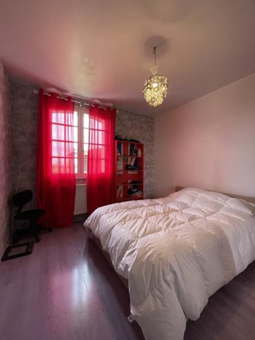 Maison à LA SOUTERRAINE (23300)