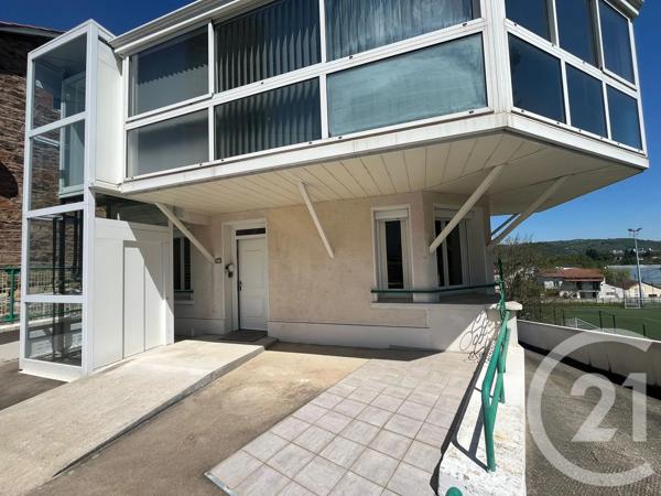Maison à vendre  6 pièces - 130 m 2   FIRMINY  - 42