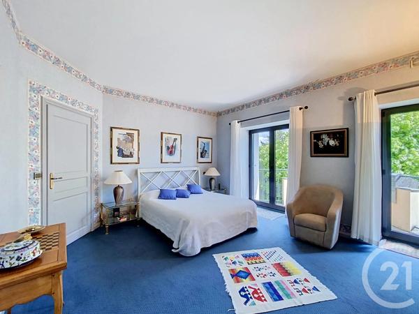 Maison à vendre  6 pièces - 398,89 m 2   LE PUY EN VELAY  - 43