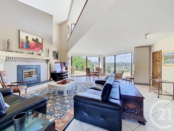 Maison à vendre  6 pièces - 398,89 m 2   LE PUY EN VELAY  - 43