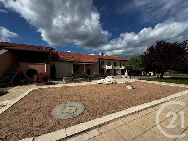 Maison à vendre  6 pièces - 398,89 m 2   LE PUY EN VELAY  - 43