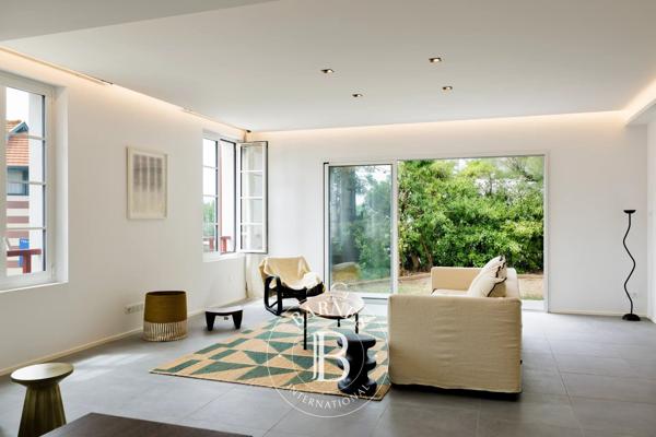 Biarritz, Maison 5 Chambres -  235 m² à vendre
