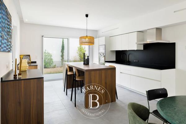 Biarritz, Maison 5 Chambres -  235 m² à vendre