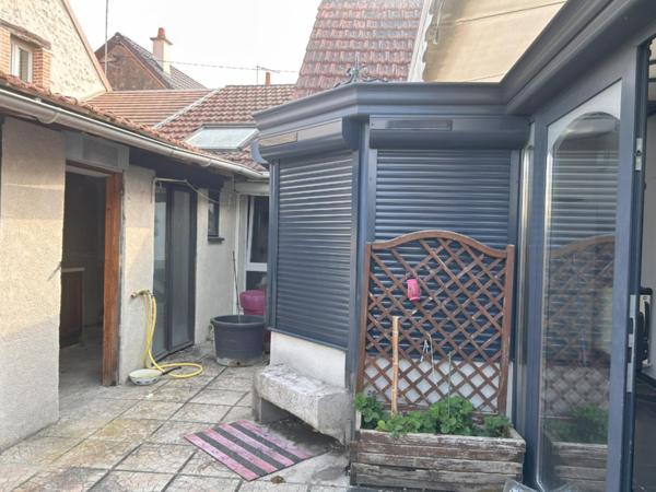 Maison à ROMORANTIN-LANTHENAY, 41200 - 5 pièces 146m²