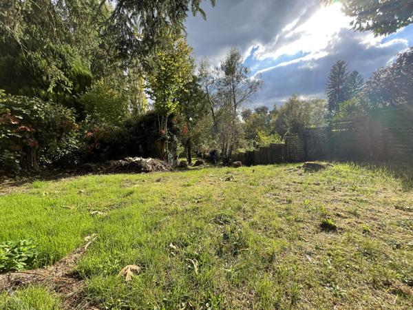 Compiègne (60200) Beau terrain constructible