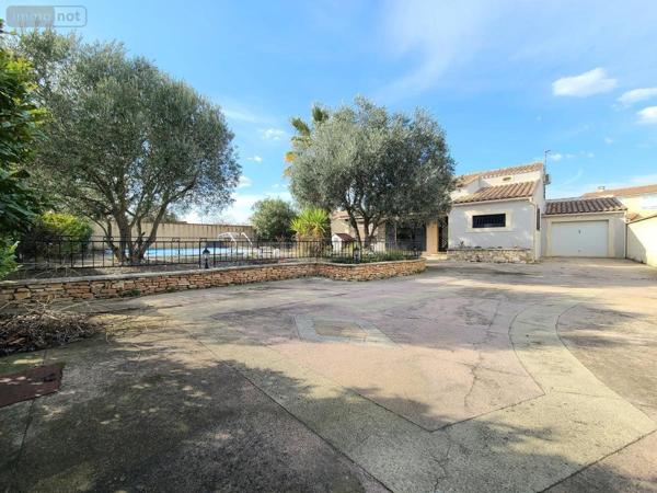 Maison à vendre à Pierrelatte dans la Drôme (26700), ref : 26060-741