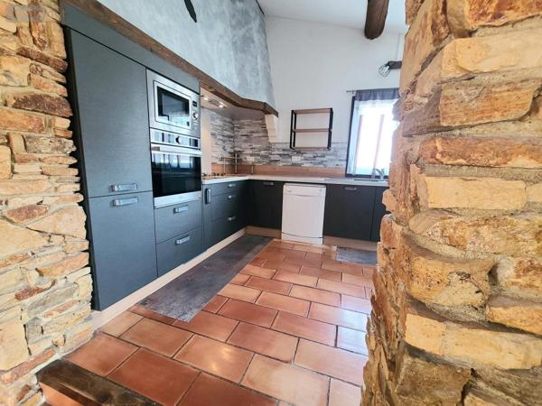 Maison à vendre à Pierrelatte dans la Drôme (26700), ref : 26060-741