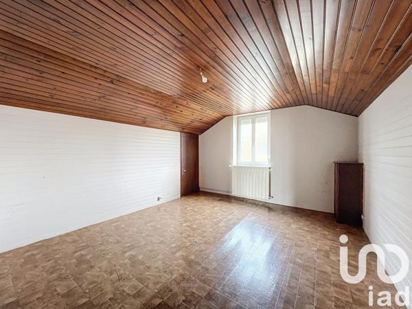 Maison 6 pièces de 115 m² à Aguessac (12520)
