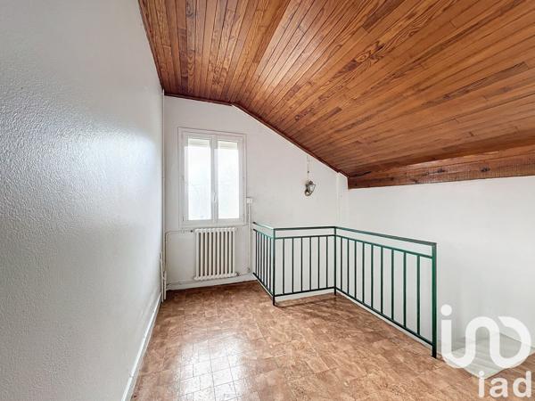 Maison 6 pièces de 115 m² à Aguessac (12520)