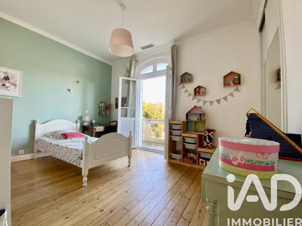 Maison à vendre 7 pièces 163 m² Libourne